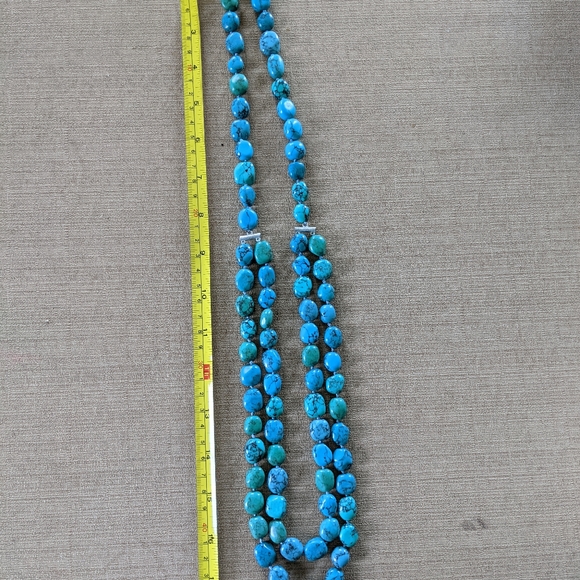 Turquoise Necklace - Picture 3 of 4